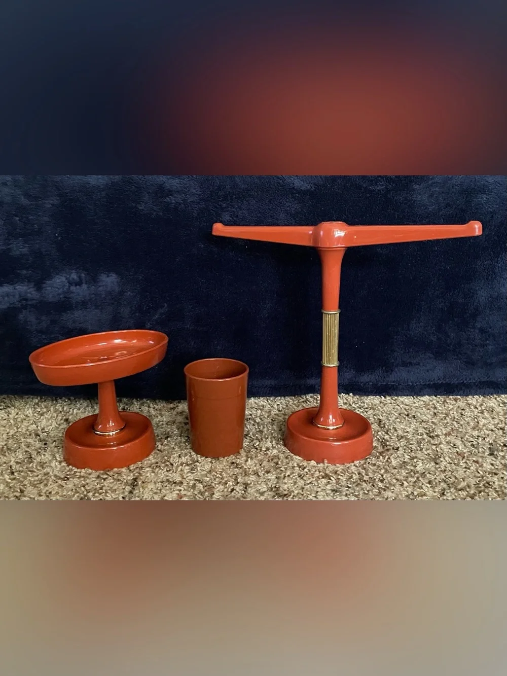 Vintage Mid Century Modern Londonware Melamine Bathroom Accessory Vanity Set